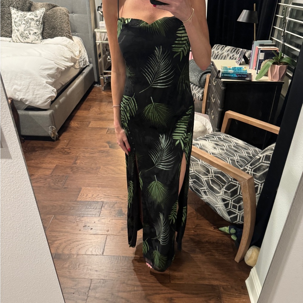 Camila Coelho Black and Green Leaf Print Maxi Dress